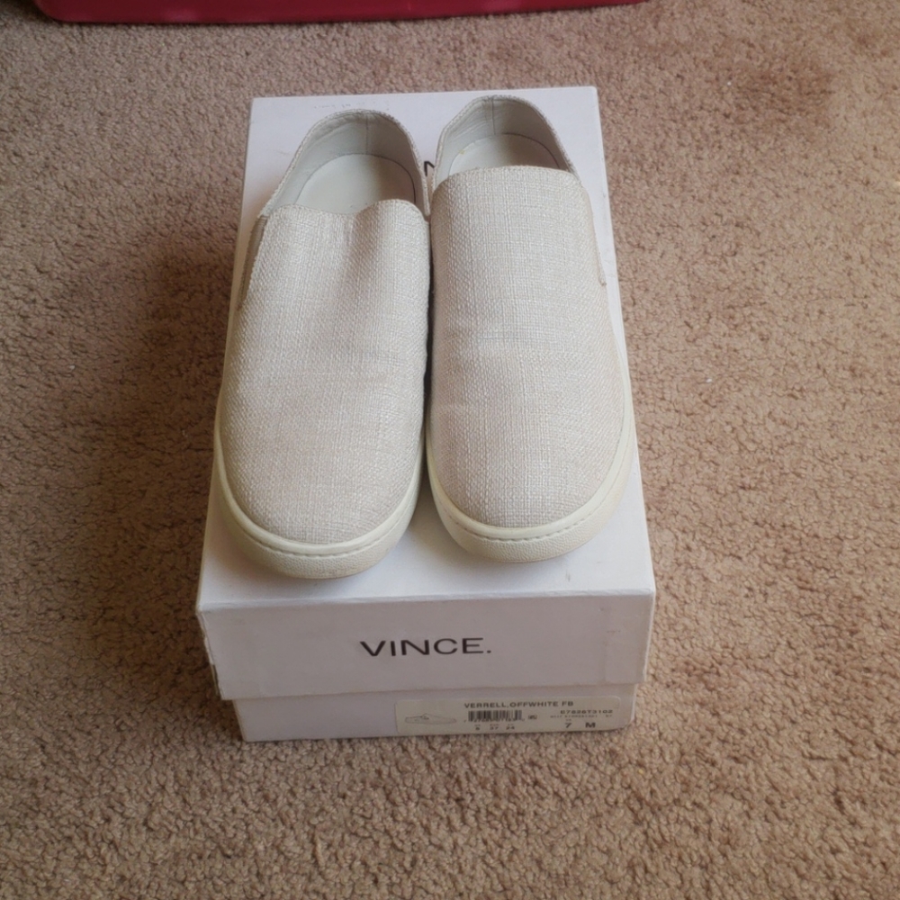 Vince sneakers